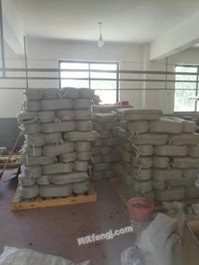 手套制造業(yè)資產(chǎn)集中處置 手套機(jī)、鎖邊機(jī)等設(shè)備低價(jià)轉(zhuǎn)讓